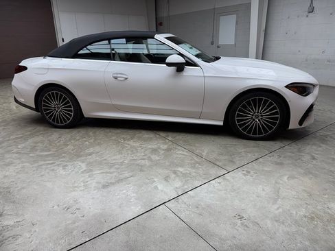 New 2026 Mercedes-Benz CLE 300 4MATIC Cabriolet image 6
