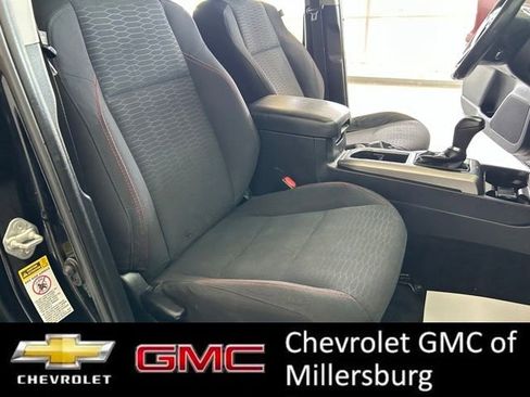 Used 2017 Toyota Tacoma SR5 w/ Tow Package AWD/4WD image 30