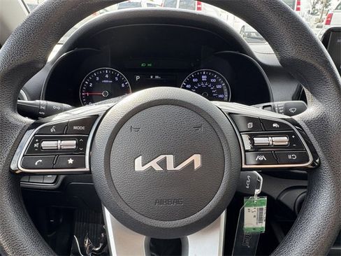 Used 2023 Kia Forte LXS image 20