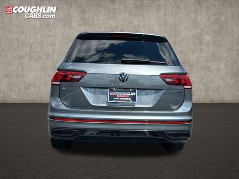 Used 2022 Volkswagen Tiguan SE R-Line AWD/4WD image 6