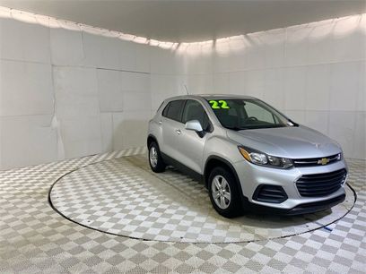 Used 2022 Chevrolet Trax LS w/ Tint and Cruise Package