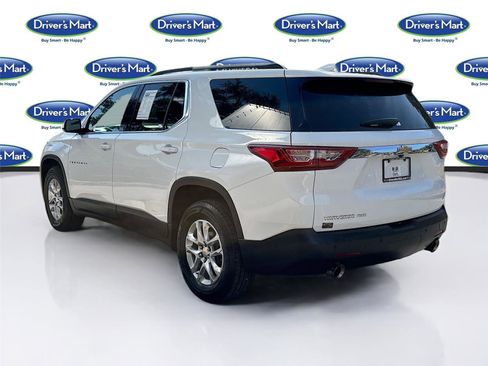 Used 2020 Chevrolet Traverse LT w/ Driver Confidence II Package image 6