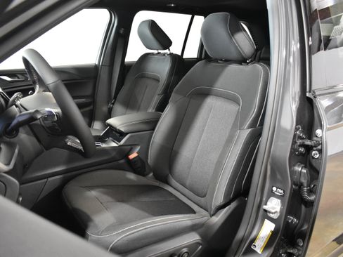 New 2026 Jeep Grand Cherokee Laredo X RWD image 25