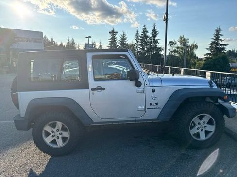 Used 2008 Jeep Wrangler X AWD/4WD image 3