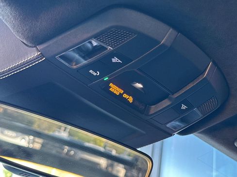 Used 2022 Porsche 911 GT3 image 20