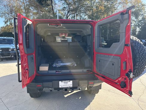 New 2025 INEOS Grenadier Fieldmaster Edition image 28