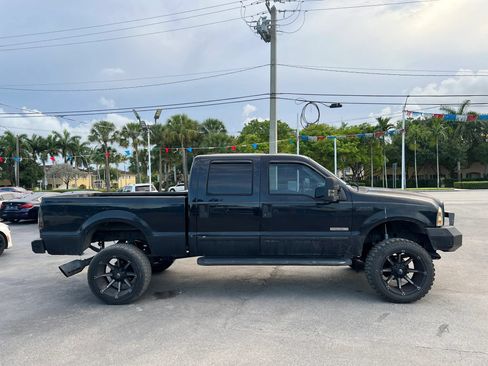 Used 2003 Ford F250 Lariat AWD/4WD image 3