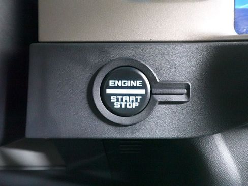 Certified 2025 Ford Bronco Outer Banks AWD/4WD image 21