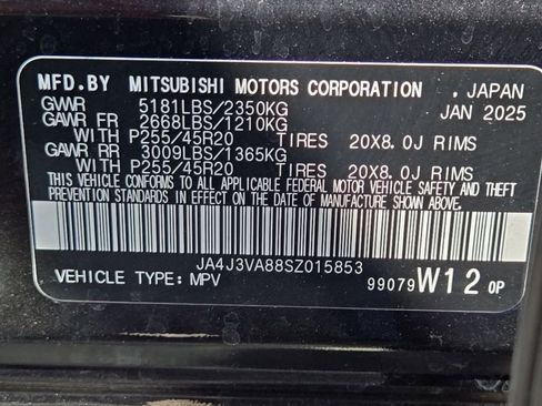 Used 2025 Mitsubishi Outlander SE FWD image 3