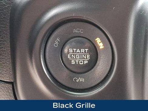 Used 2021 Jeep Gladiator Sport AWD/4WD image 18