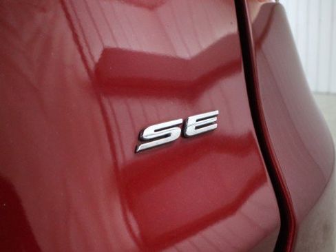 Used 2016 Ford Fusion SE w/ Equipment Group 202A FWD image 23