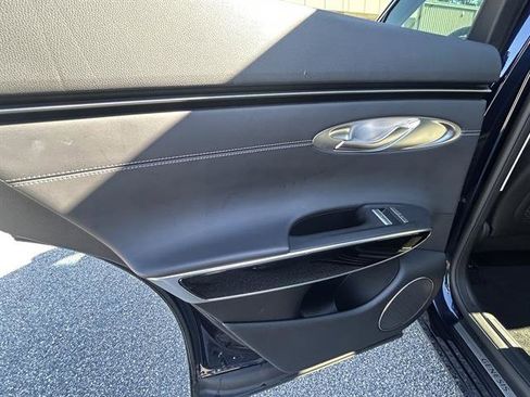 Used 2025 Genesis GV70 2.5T image 23