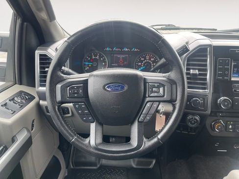 Used 2016 Ford F150 XLT w/ Equipment Group 301A Mid image 12