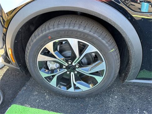 New 2025 Ford Mustang Mach-E Select w/ Comfort Package Lite image 12