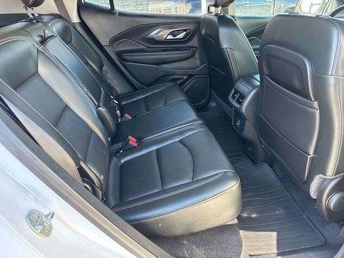 Used 2020 GMC Terrain SLT w/ Preferred Package image 16