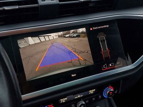 Used 2023 Audi Q3 2.0T Premium image 23