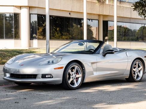 Used 2006 Chevrolet Corvette Convertible w/ Preferred Equipment Group image 6