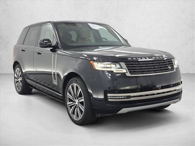 Certified 2025 Land Rover Range Rover Autobiography AWD/4WD image 3