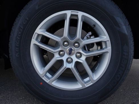 New 2026 Ford Explorer Active image 25