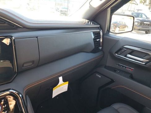 New 2026 GMC Sierra 1500 AT4 w/ Technology Package AWD/4WD image 28
