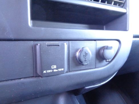 Used 2016 GMC Savana 3500 LT w/ LT Preferred Equipment Group image 61