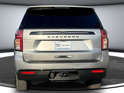 Used 2023 Chevrolet Suburban Z71 AWD/4WD image 6