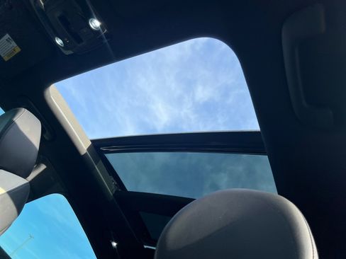 Used 2025 Kia K5 GT-Line w/ GT-Line Premium Package image 25