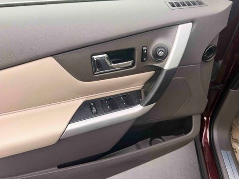 Used 2011 Ford Edge Limited w/ 301A Rapid Spec Order Code image 17