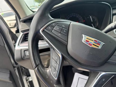 Used 2019 Cadillac XT5 Premium Luxury AWD/4WD image 33