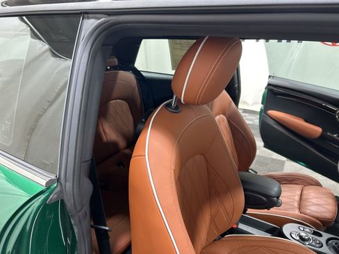 Used 2024 MINI Cooper SE image 14