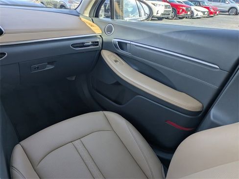 Certified 2023 Hyundai Sonata Limited image 16