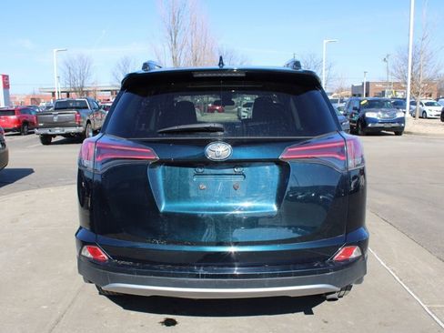Used 2018 Toyota RAV4 XLE image 8