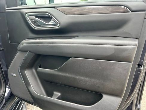 Used 2023 Chevrolet Tahoe LT w/ Luxury Package image 19