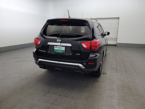 Used 2018 Nissan Pathfinder S AWD/4WD image 7