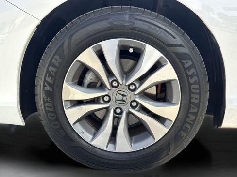 Used 2015 Honda Accord LX image 30