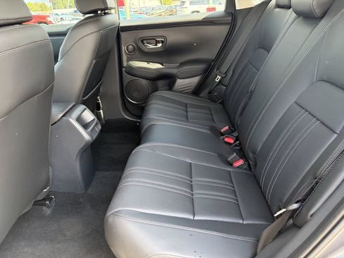 Used 2027 Honda HR-V EX-L image 20