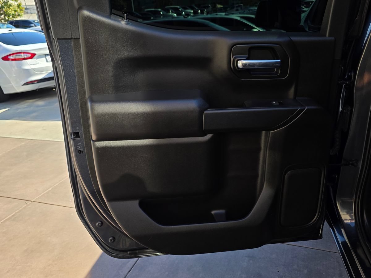Used 2022 Chevrolet Silverado 1500 LT RWD image 29