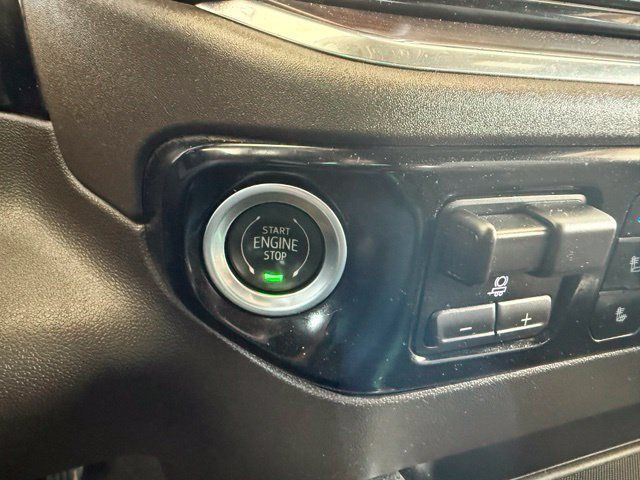 Used 2024 GMC Sierra 2500 SLT w/ Texas SLT Premium Package AWD/4WD image 20
