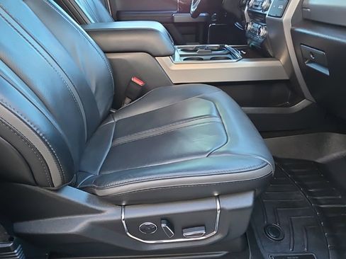 Used 2017 Ford F350 Platinum w/ Platinum Ultimate Package image 25