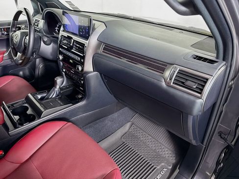 Certified 2023 Lexus GX 460 Premium w/ Premium Package image 31