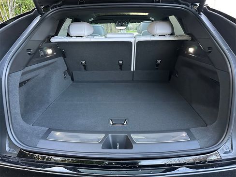 New 2026 Cadillac Lyriq Premium Sport image 14