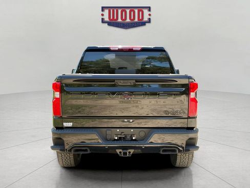 New 2026 Chevrolet Silverado 1500 High Country w/ Midnight Edition AWD/4WD image 3