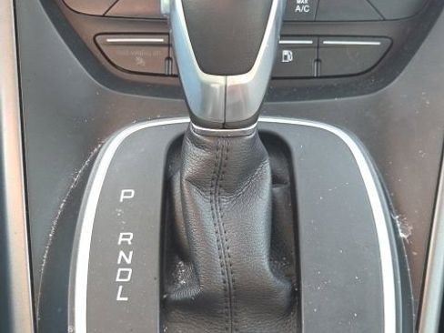 Used 2017 Ford C-MAX SE image 36