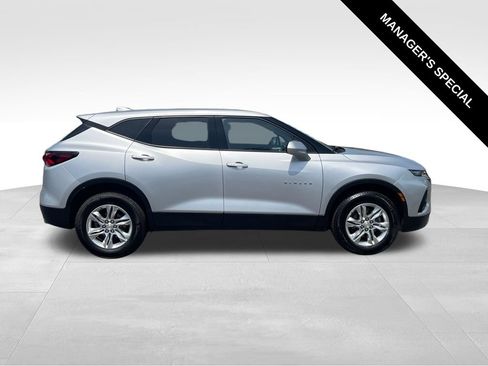 Used 2022 Chevrolet Blazer LT FWD image 8