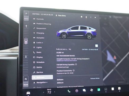 Used 2022 Tesla Model X image 25