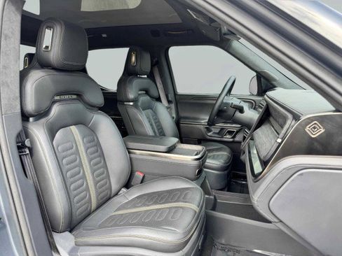 Used 2022 Rivian R1T Adventure image 58