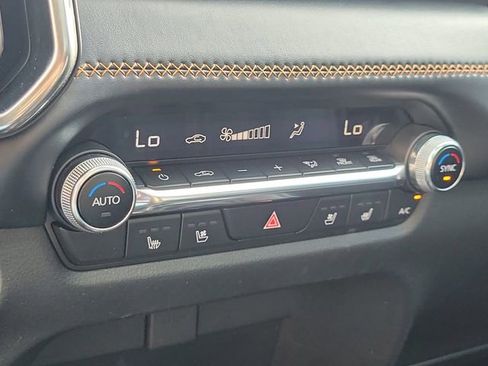 Used 2023 MAZDA CX-50 AWD 2.5 S w/ Premium Plus Pkg image 25