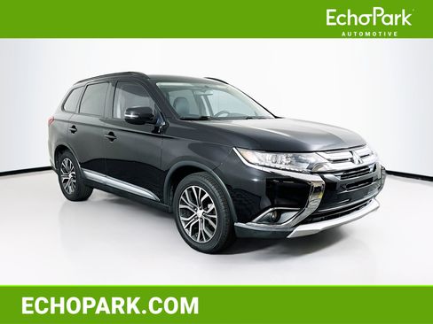 Used 2016 Mitsubishi Outlander SEL FWD image 1