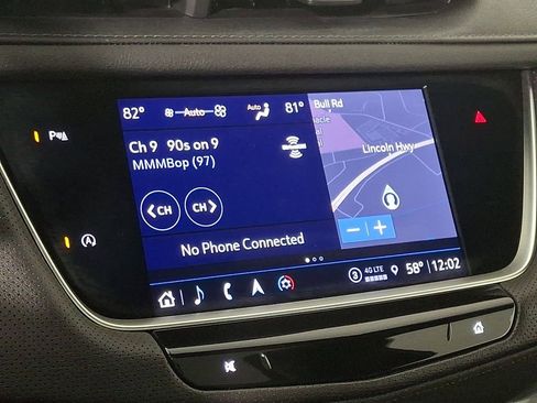 Used 2023 Cadillac XT5 Premium Luxury w/ LPO, Floor Liner Package AWD/4WD image 3