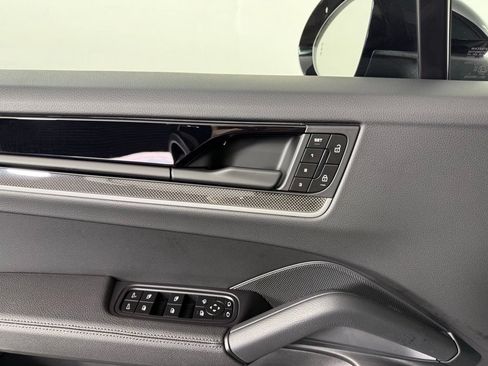 Certified 2026 Porsche Cayenne S AWD/4WD image 20